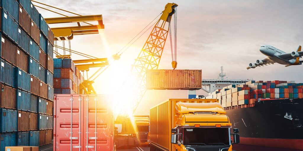 Transport Industry Metal Finishing Machines, logistics container loaded onto cargo ship